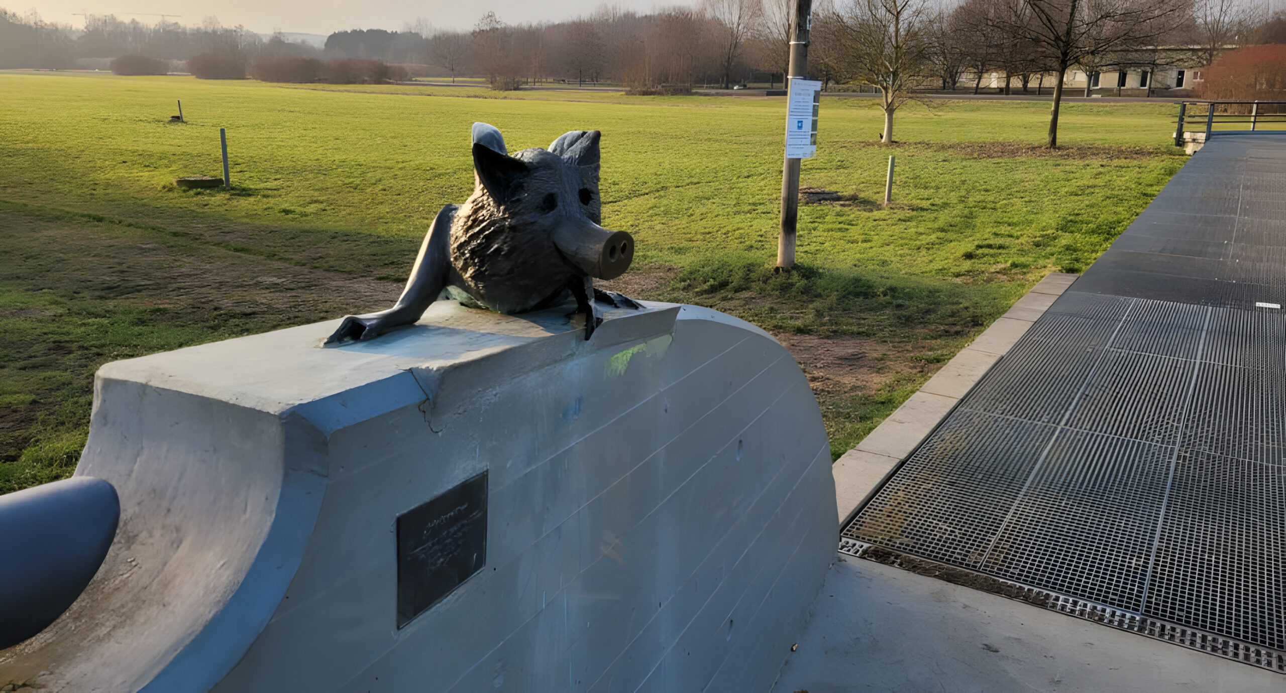 Alter Flugplatz Bonames Kjell Schmidt 77 scaled 925x499