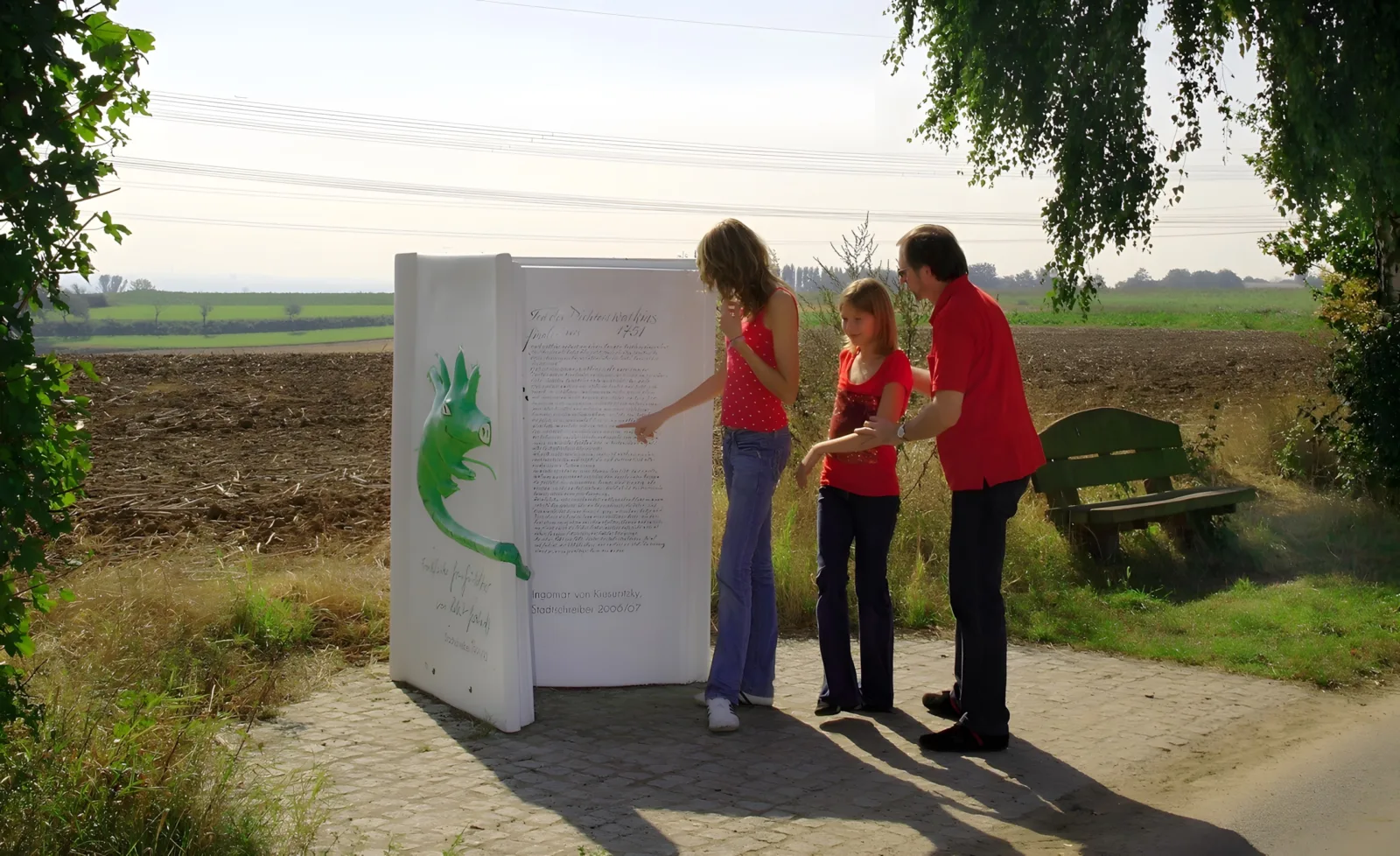 Buchskulptur – Hohe Straße