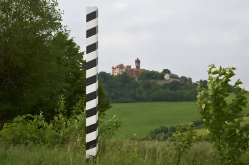 Stefan Cop Grenzstelen Ysenburgroute