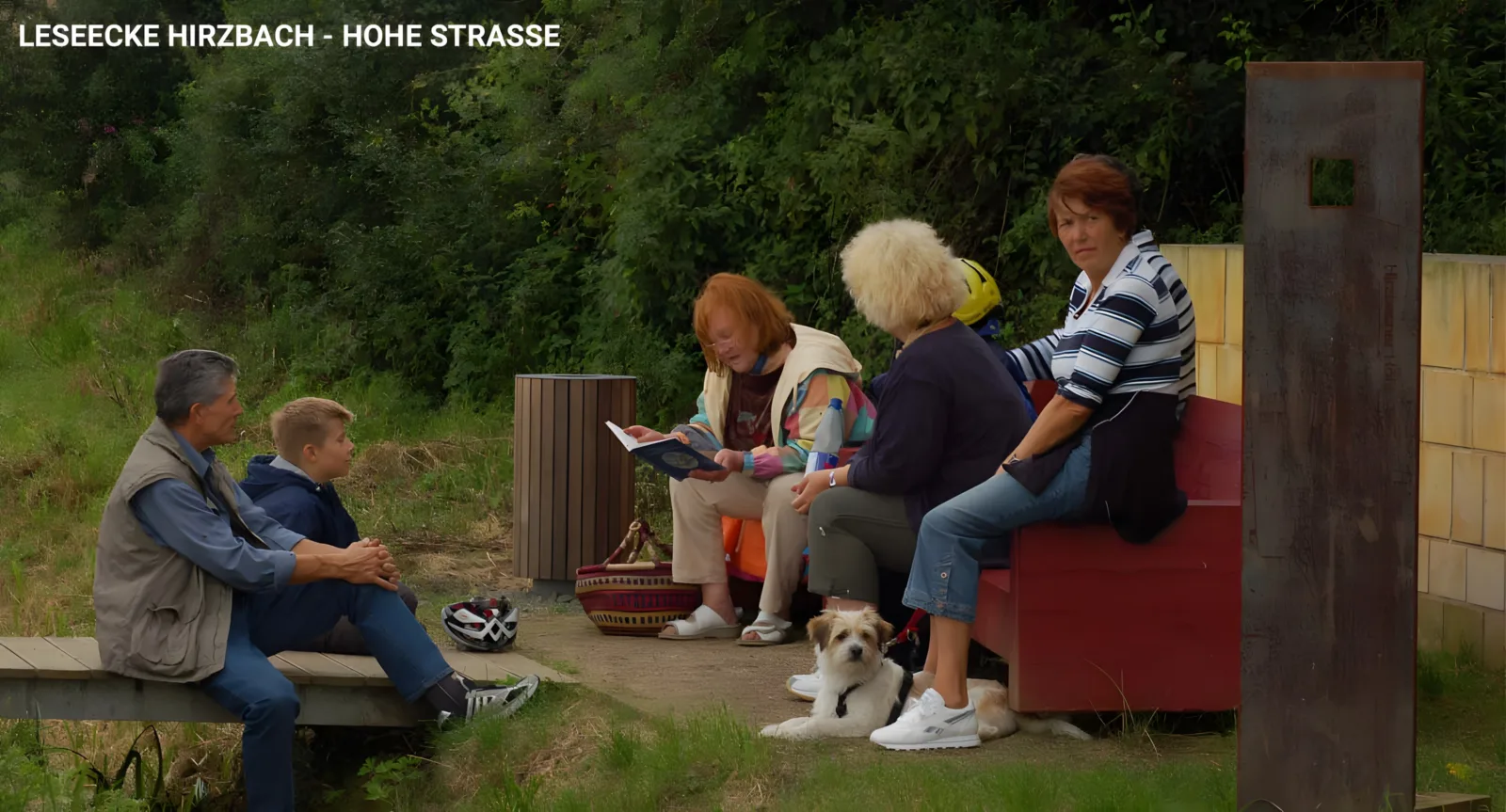 Leseecke Hirzbach – Hohe Straße