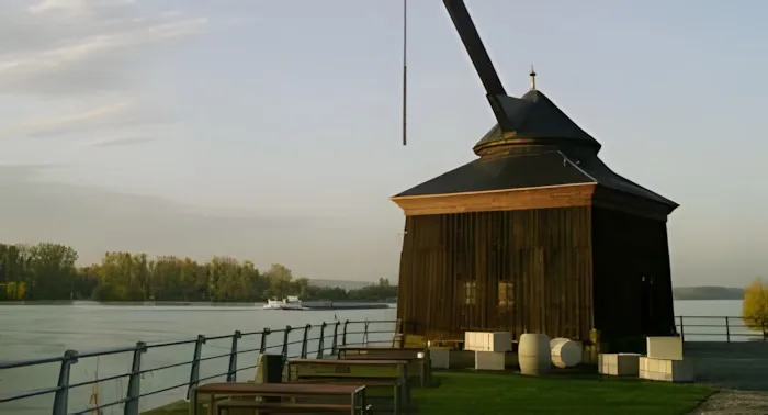 Der Oestricher Kran, Oestrich-Winkel