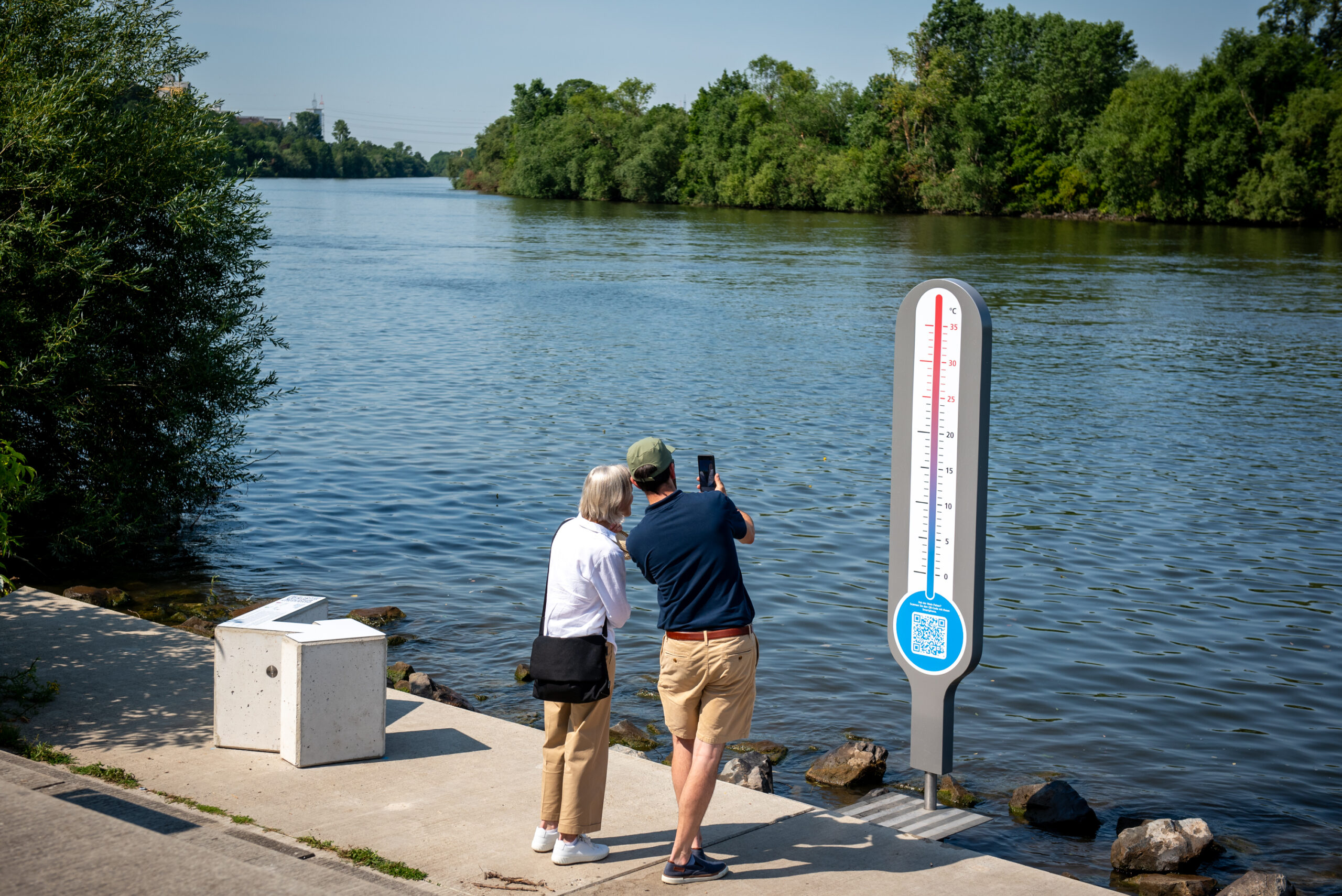 Regionalpark Klimaroute Station Wasser Thermometer